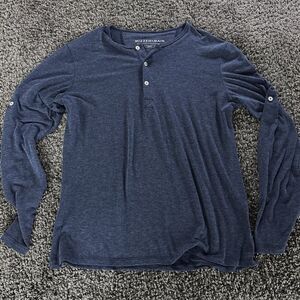 Mizzen Main Henley Shirt Mens Size Large Blue Roll Tab Long Sleeve Made in USA